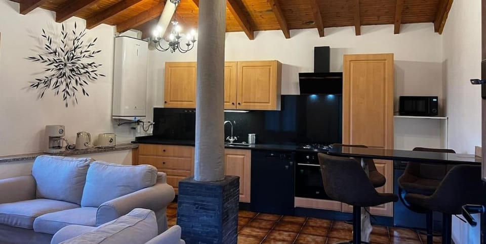 Riviera Dolce Vita Country House with Private Pool Villa in Liguria