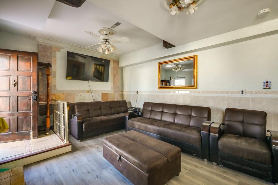 Stroll to Shore: Villas Escape w/ Private Patio! House in Lower Township