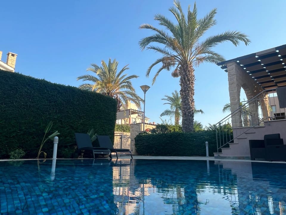 Leda Beach Villa Villa in Poli Crysochous