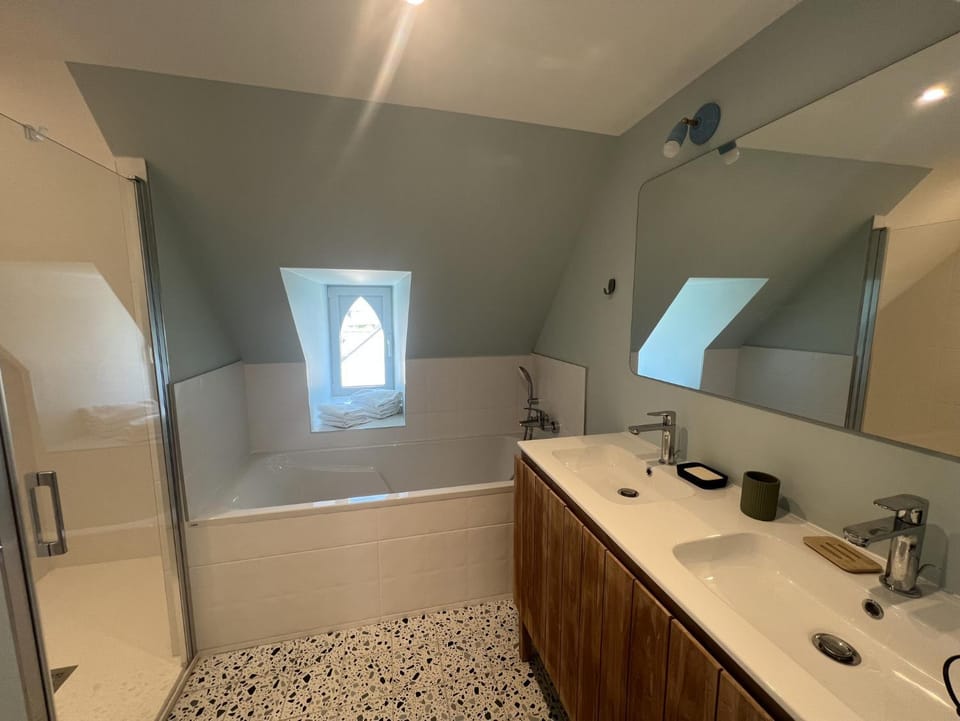 Shower, Bathroom, Bath