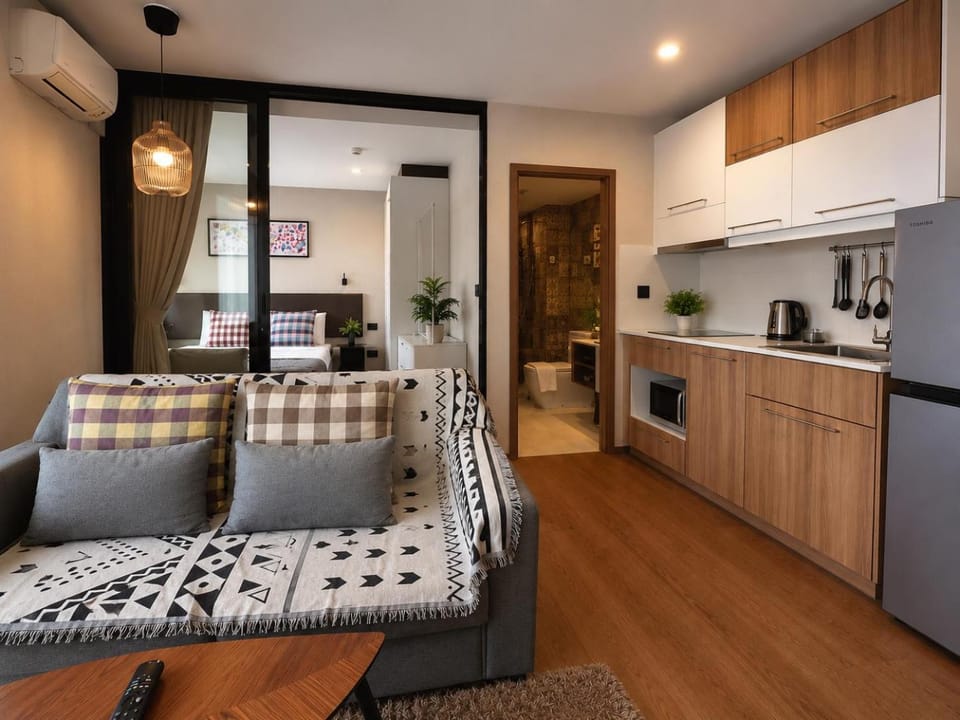 Kitchen or kitchenette, Living room, Other, Seating area, stove, air conditioner