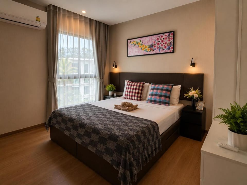 Bed, Other, Bedroom