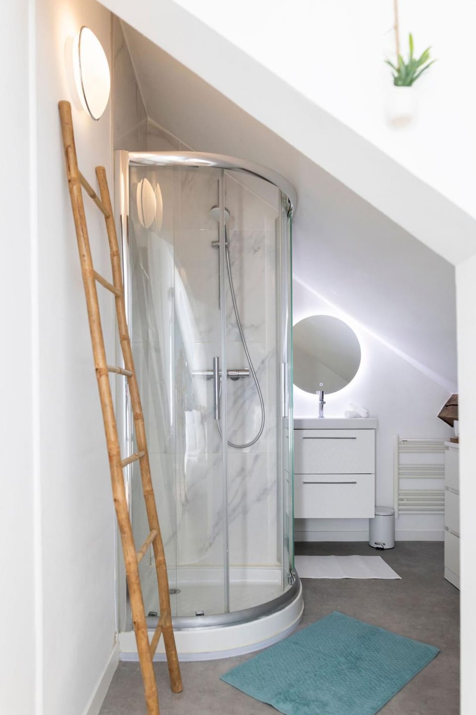 Duplex Cosy & Lumineux, Tram, Hyper-Centre, Netflix Apartment in Grenoble