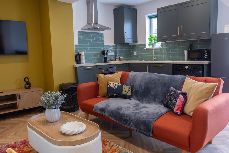 TV and multimedia, Kitchen or kitchenette, Living room, Seating area, pet friendly