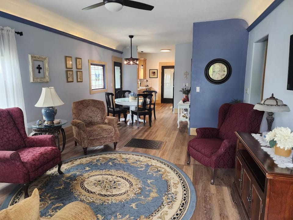 Peaceful 2BR Getaway With Scenic Views House in Ponca City