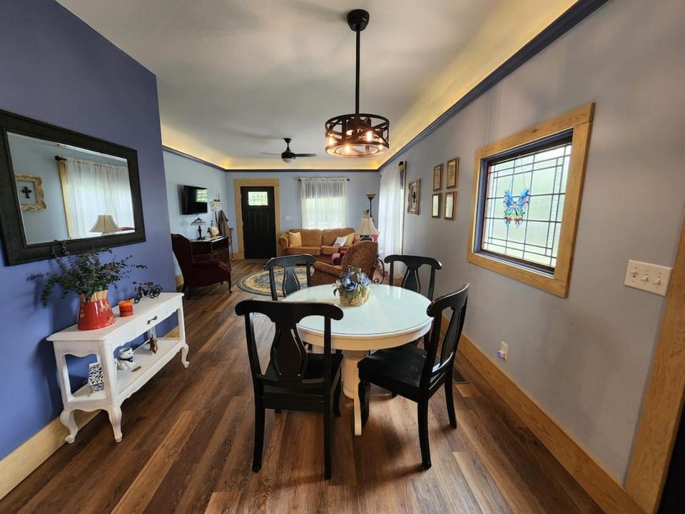 Peaceful 2BR Getaway With Scenic Views House in Ponca City