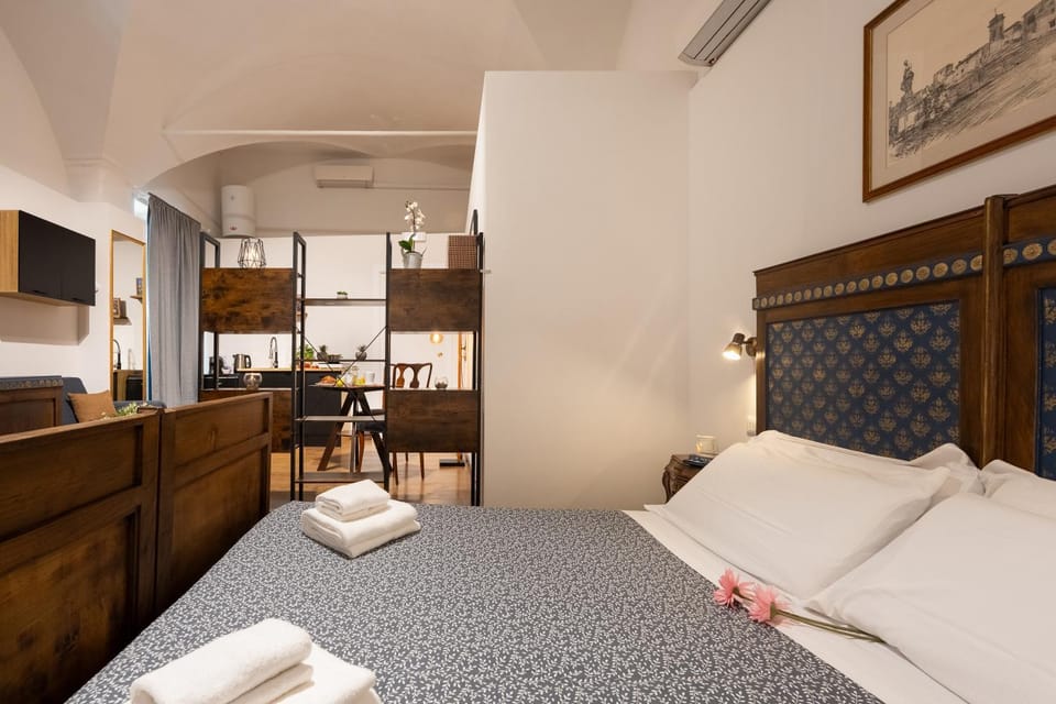 DIVINA Maison Apartment in Florence