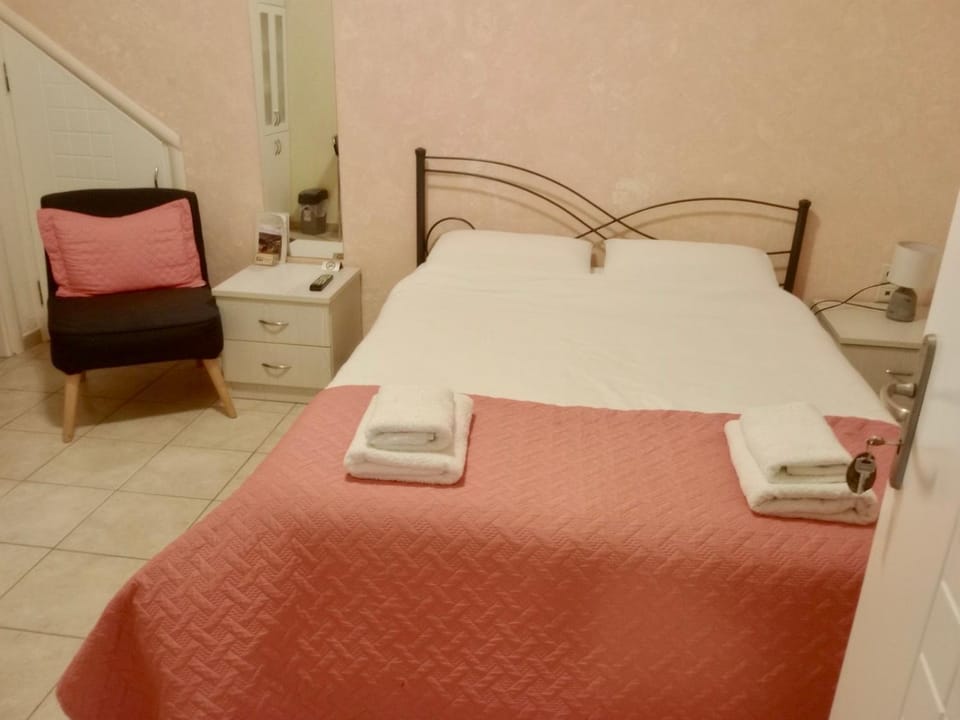 Filoxenia Apartment in Crete