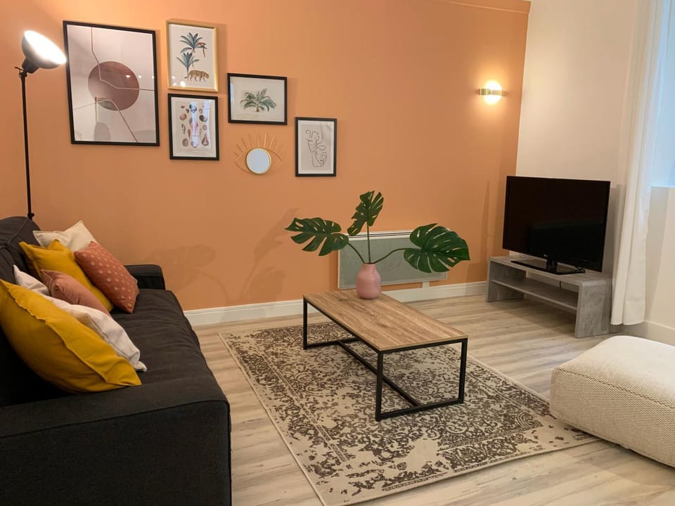 TV and multimedia, Living room
