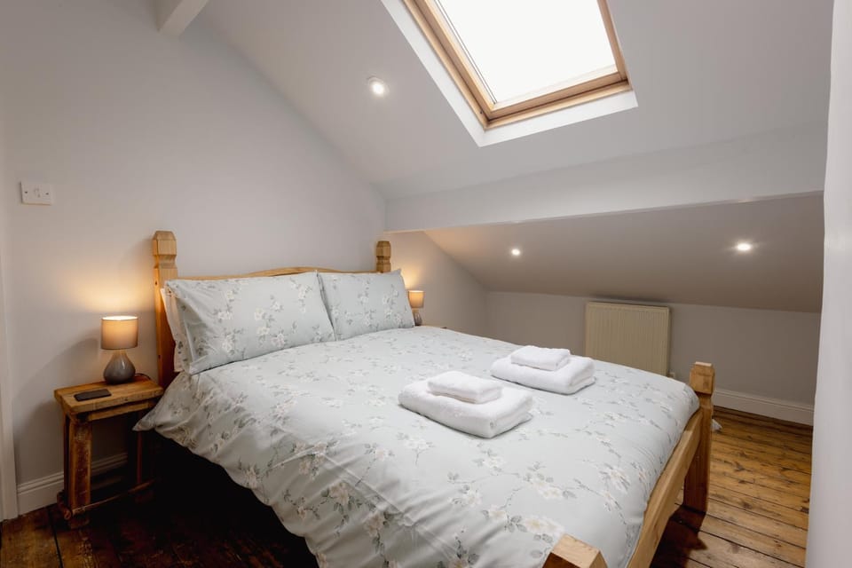 Bond Street Cottage, Central Hebden House in Hebden Bridge