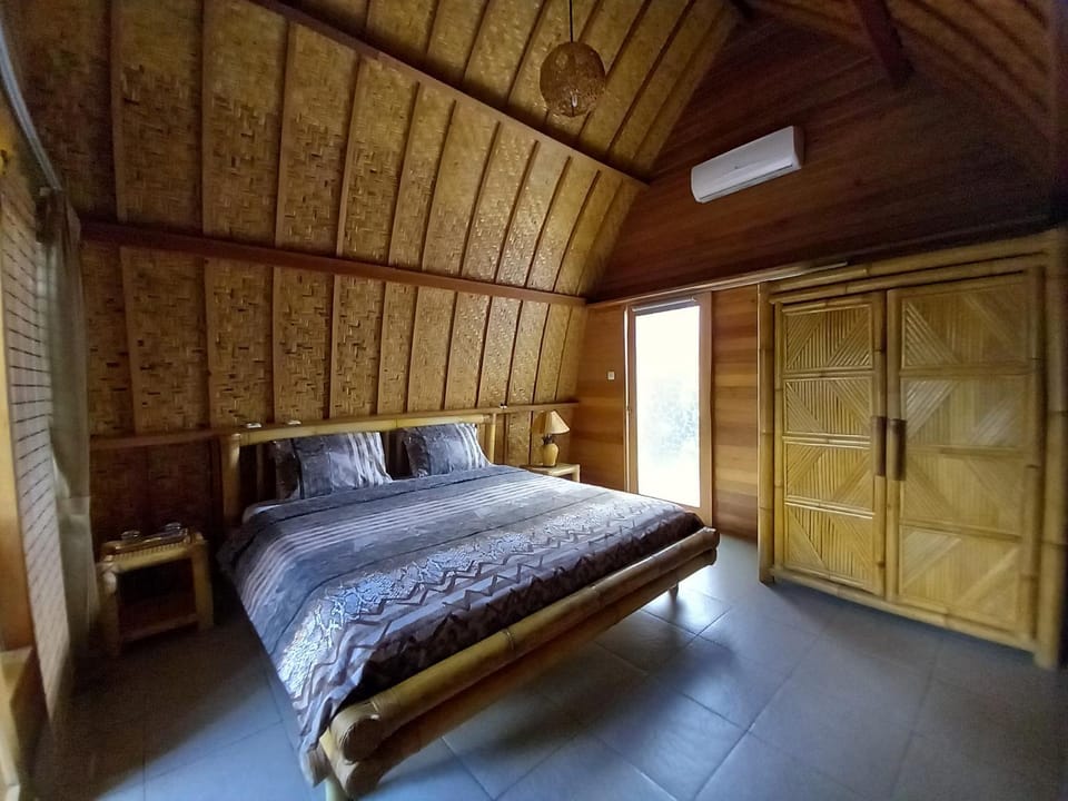 Djamezz Lumbung Campground/ 
RV Resort in Pemenang