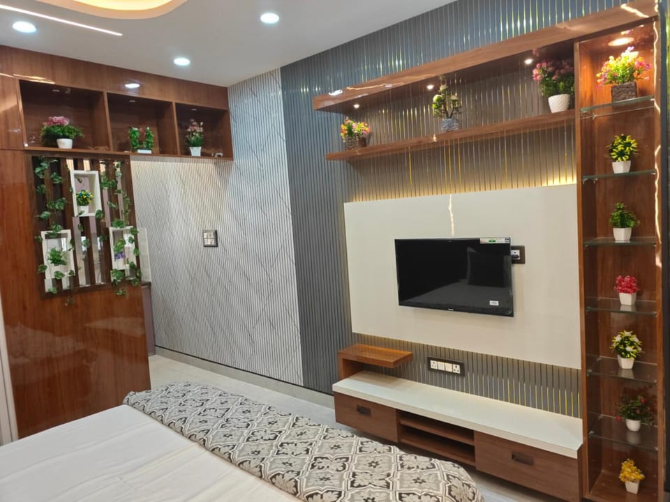 Prime location of lucknow Apartment in Lucknow