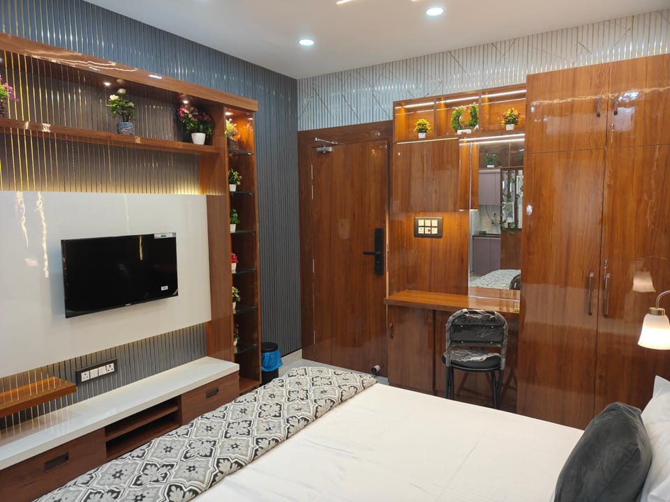 Prime location of lucknow Apartment in Lucknow