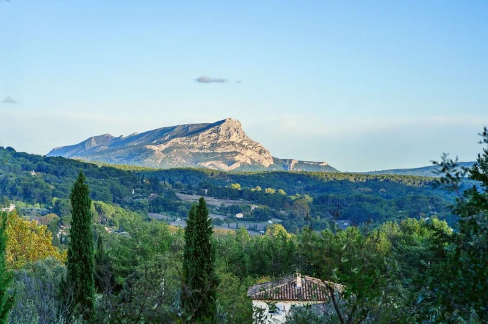 Camping maeva Escapades Sainte-Victoire Campground/ 
RV Resort in French Riviera