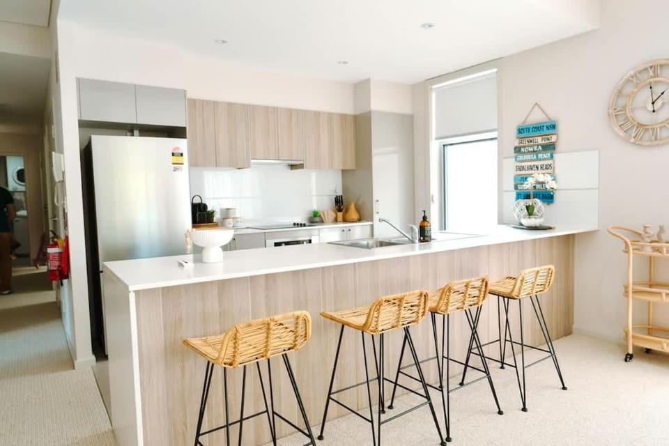 Penthouse by the Bay - Husky beachfront Apartment in Huskisson