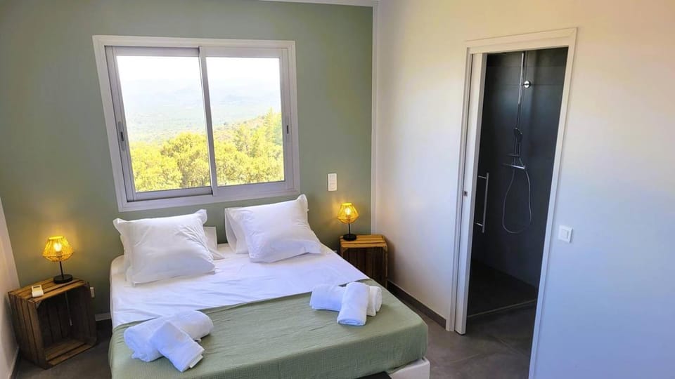 Villa Pascialella, 11 personnes, piscine, vue panoramique mer Villa in Porto-Vecchio