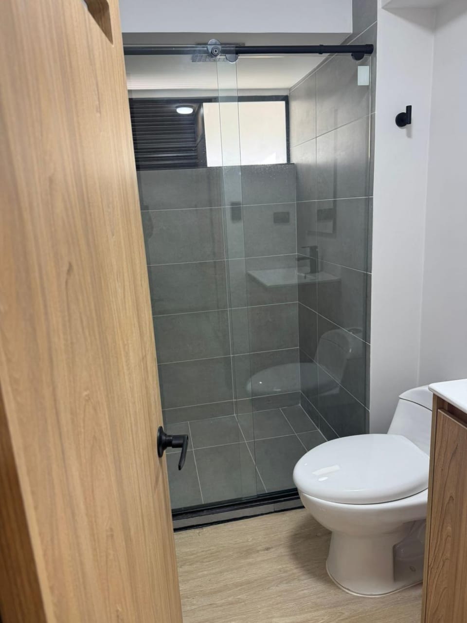 Apartamento amoblado y de lujo en Chinchiná, con piscina y jacuzzi Apartment in Risaralda