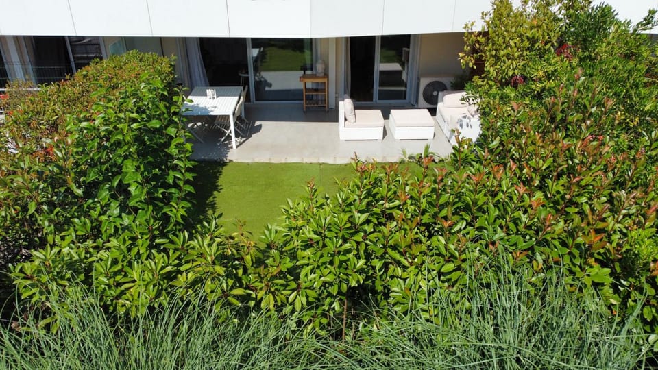 Appartement avec jardin et piscine Apartment in Nice