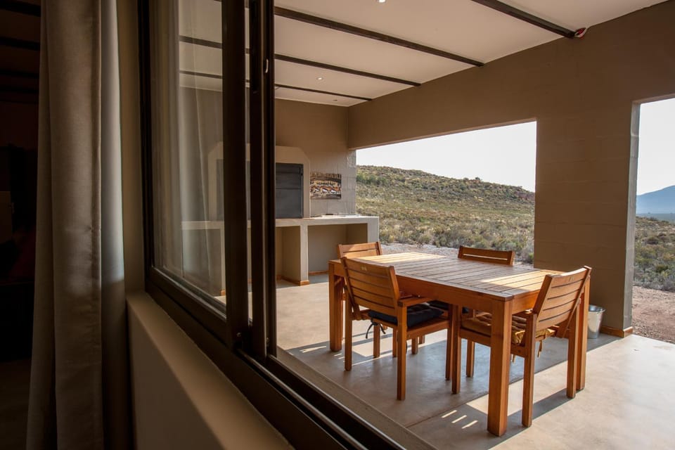 Balcony/Terrace, Mountain view