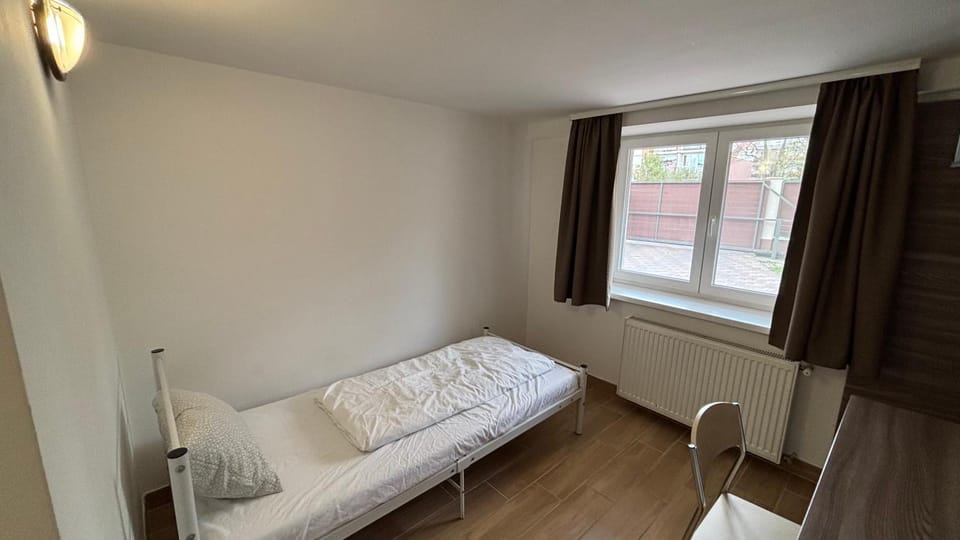 Budapest Airport Smart panzio Bed and Breakfast in Budapest