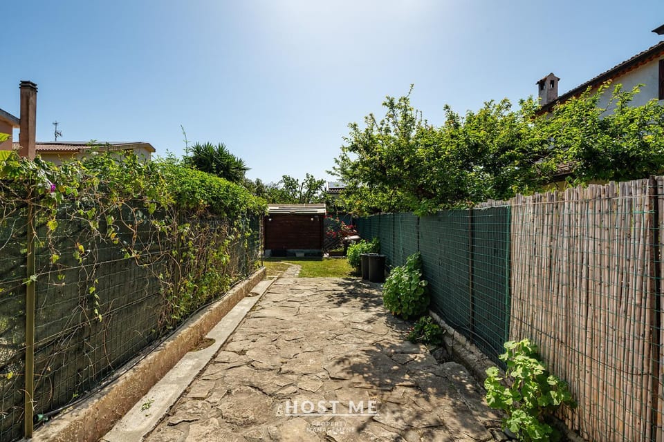 Garden, Garden view, Parking