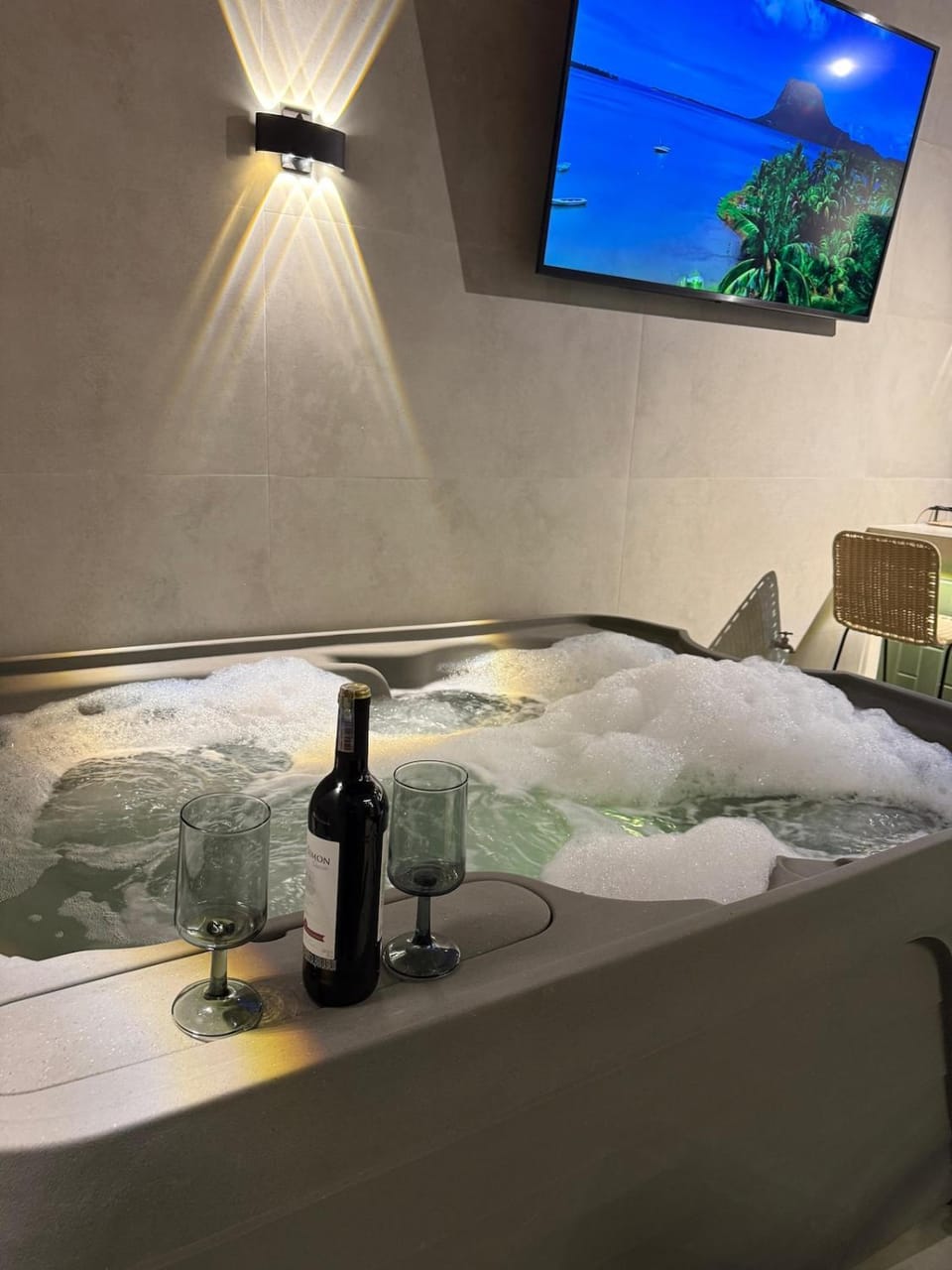 Hot Tub