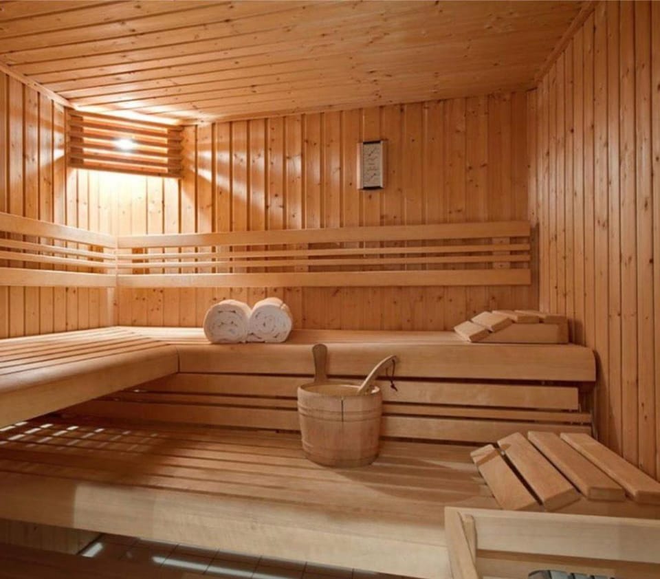 Sauna, Spa and wellness centre/facilities