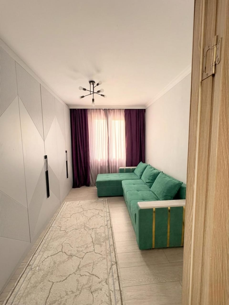 Living room, Photo of the whole room, Seating area, wardrobe