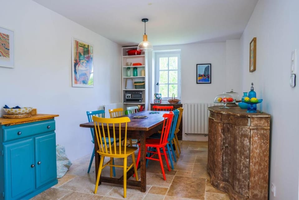 Maison des Pierres d Ozenay House in Bourgogne-Franche-Comté