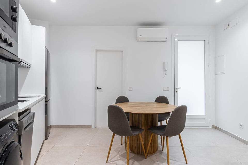 Waou Urban Chamberi II - Corta Duración Apartment in Madrid