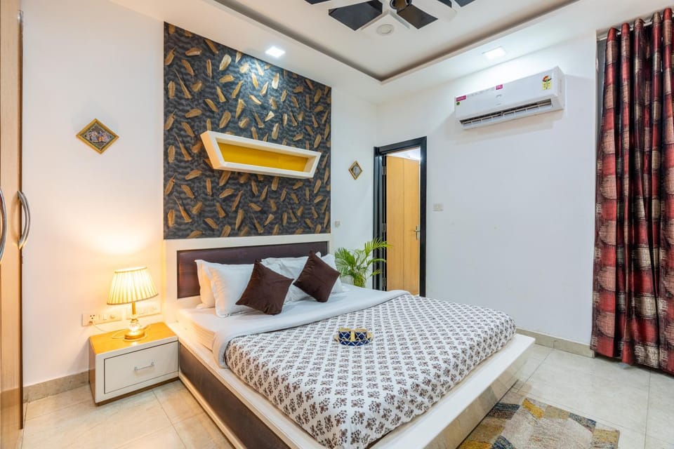 Bedroom, air conditioner