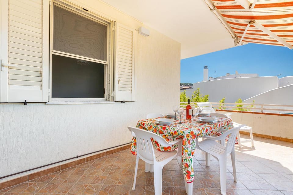 CASA DESDEMONA a 50m dal mare Apartment in Torre Vado
