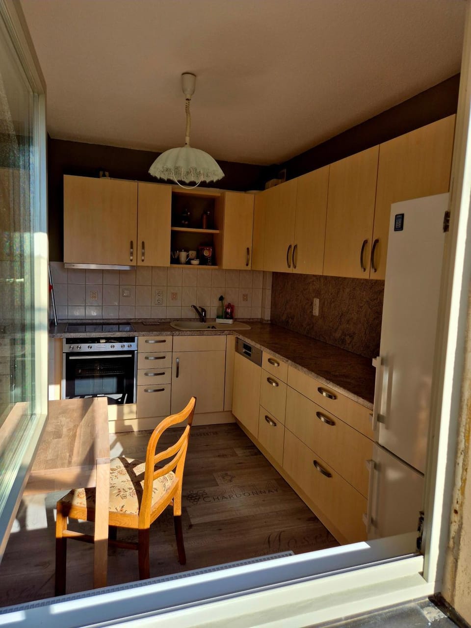 Kitchen or kitchenette, Living room