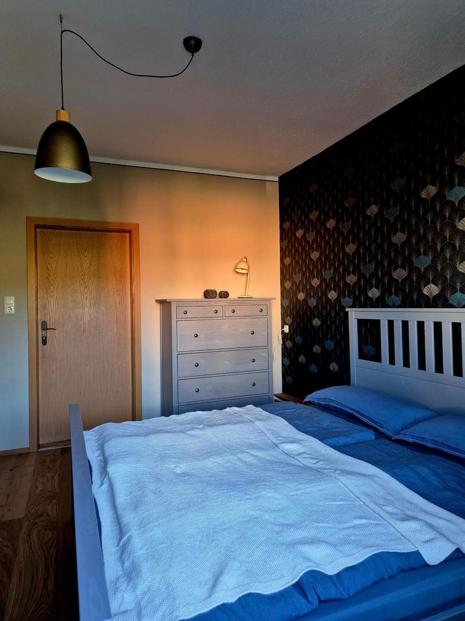Living room, Bedroom