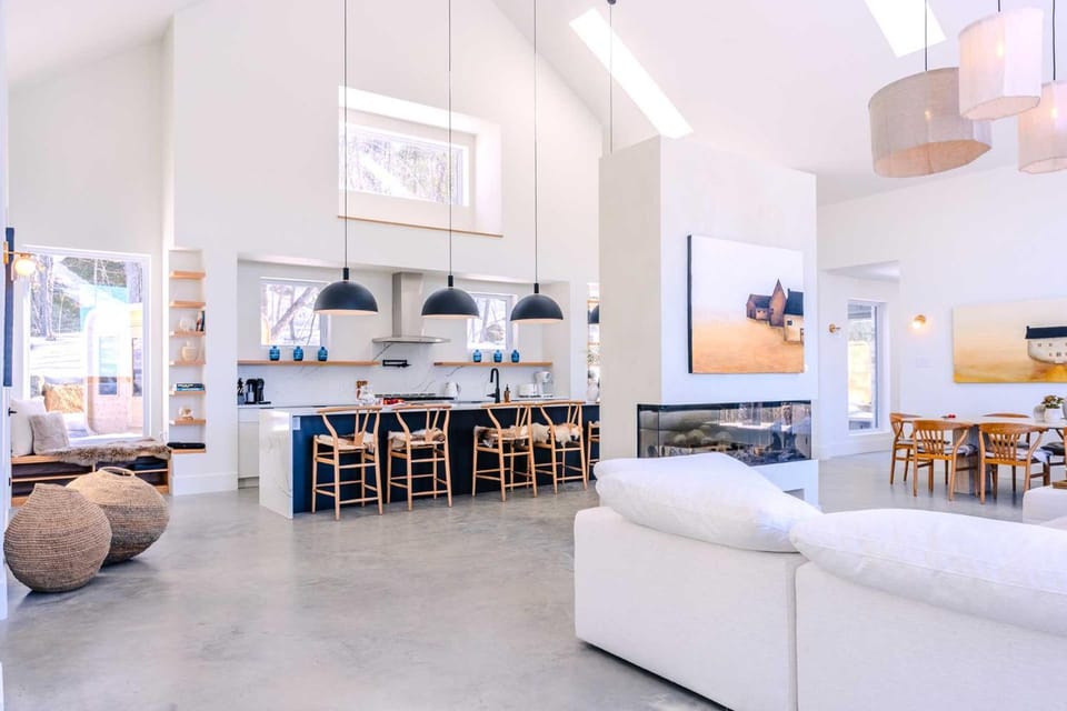 Alpine Reverie by Boutique House in Mont-Tremblant
