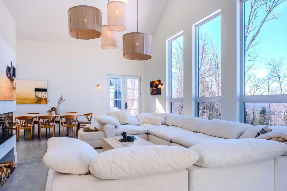 Alpine Reverie by Boutique House in Mont-Tremblant