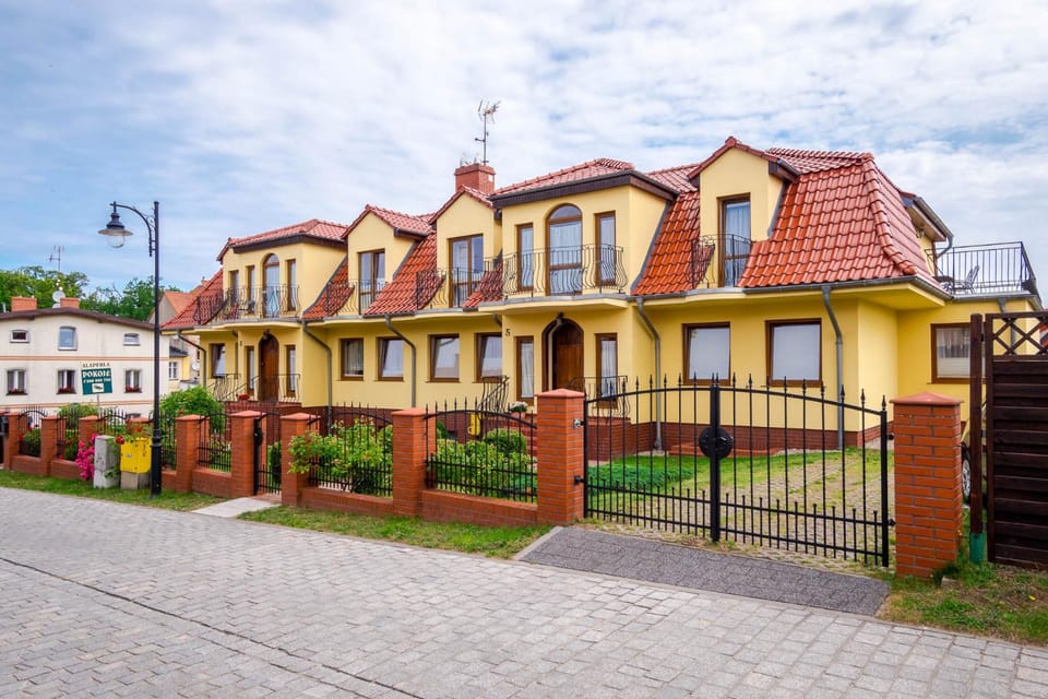 Villa Perłowa 100 metrów do morza Bed and Breakfast in Pomeranian Voivodeship