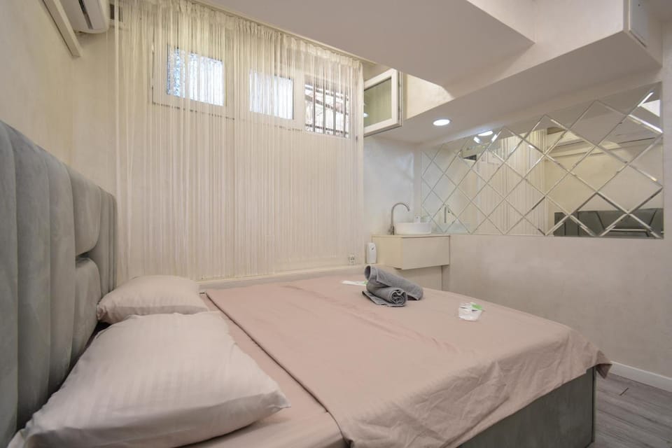Old Yerevan Guesthouses Bed and Breakfast in Yerevan