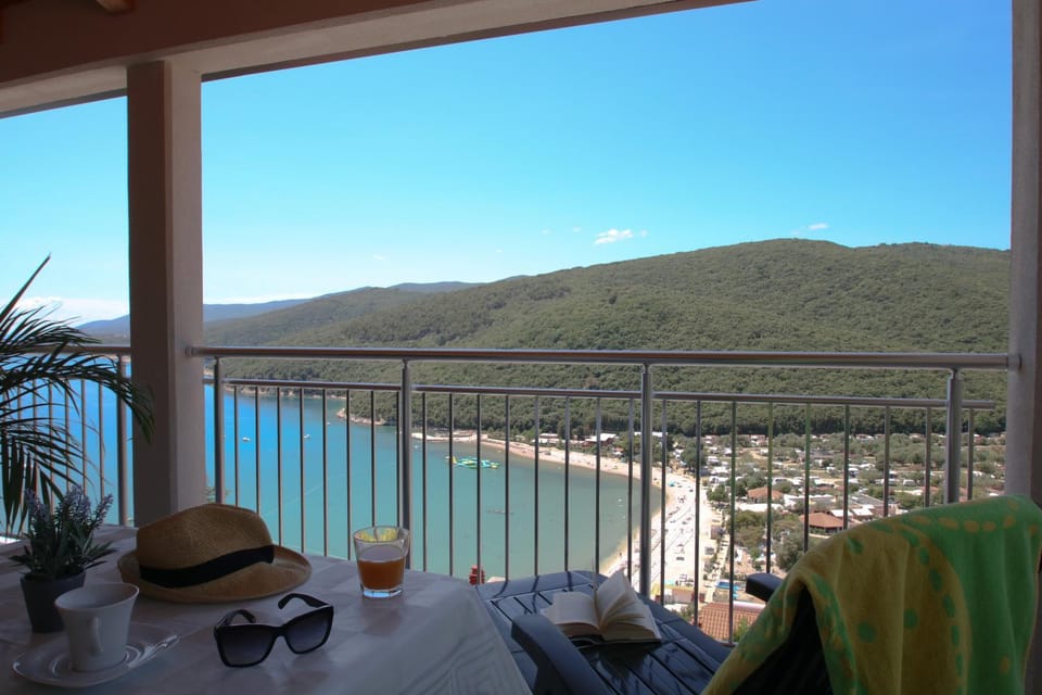Balcony/Terrace, Beach, Sea view