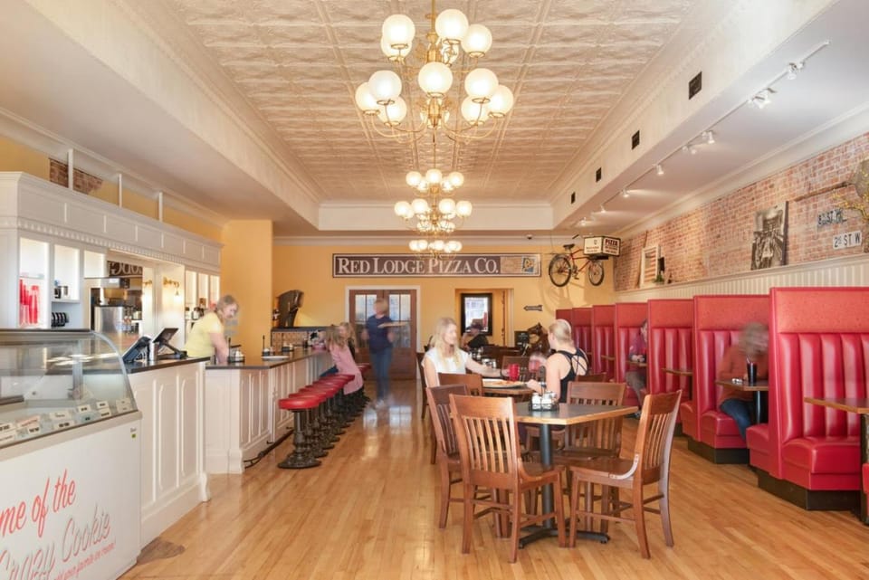 Hauser House Unit 1 Dog Friendly House in Red Lodge