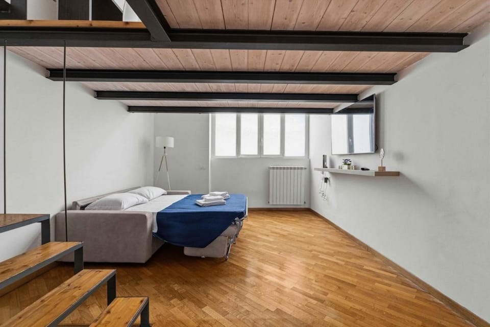 Elegant loft con giardino in città - Scooter Park Apartment in Milan