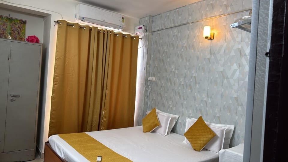 Jagannath bhavan Apartment in Uttar Pradesh