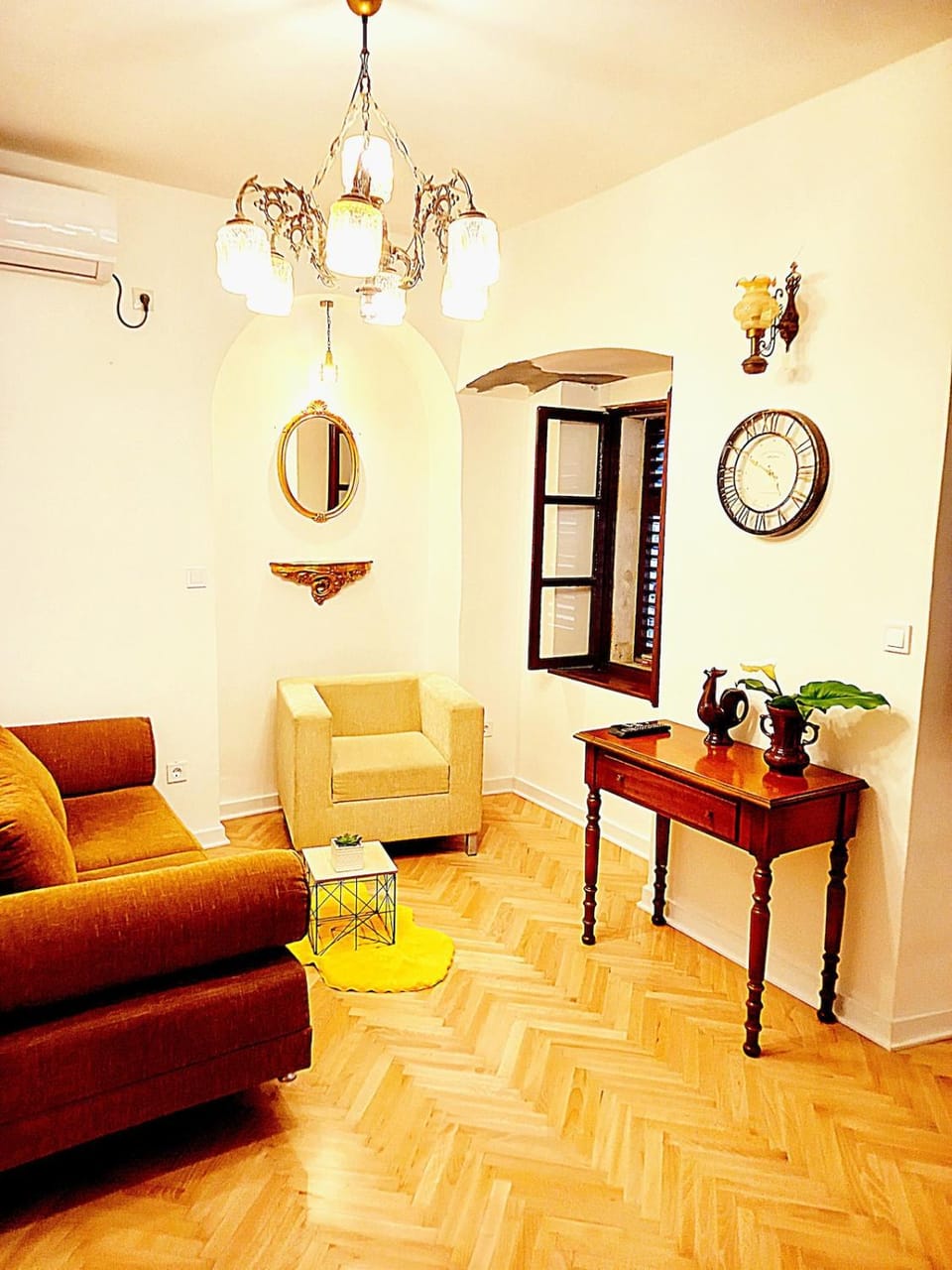 Cozy Central Nest Kotor Apartment in Kotor