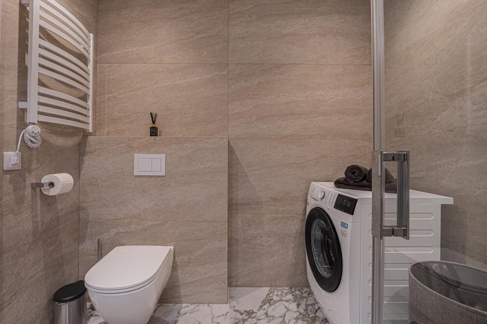 washing machine, washing machine