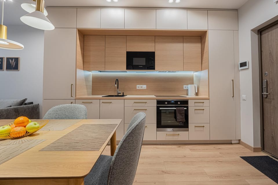 Kitchen or kitchenette, kitchen