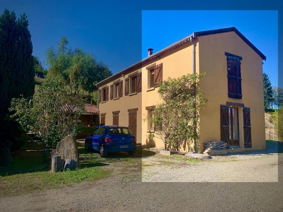 Cottage at La Ferme des Saliés - 10 min from Foix Apartment in Occitanie