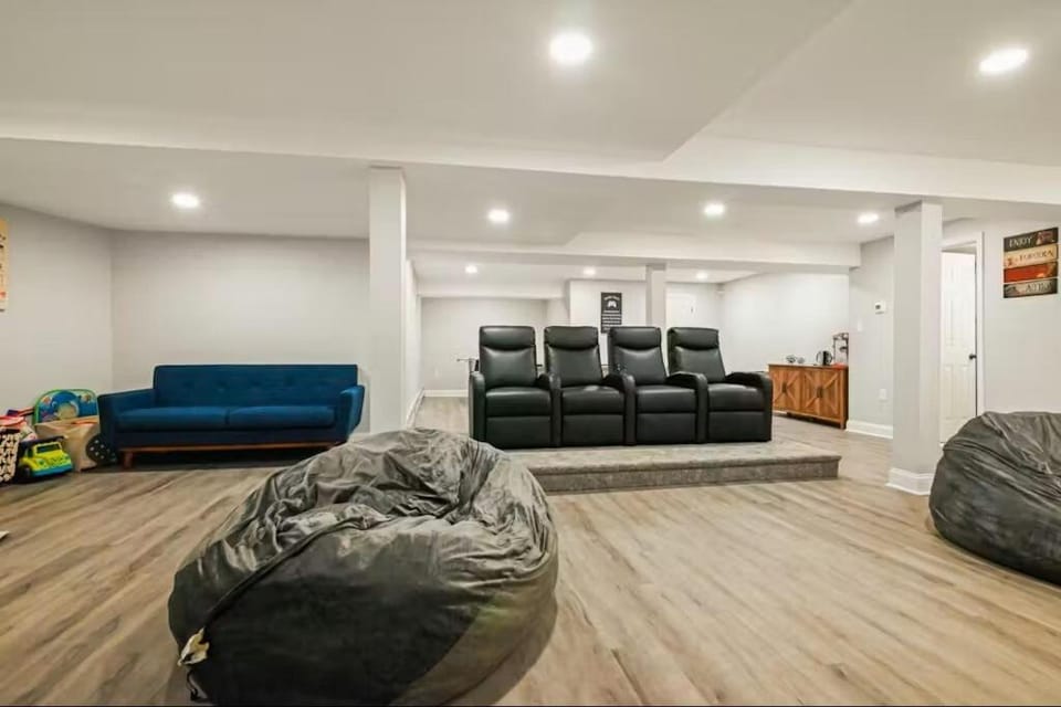Blue Mountain Getaway! House in Stroud Township