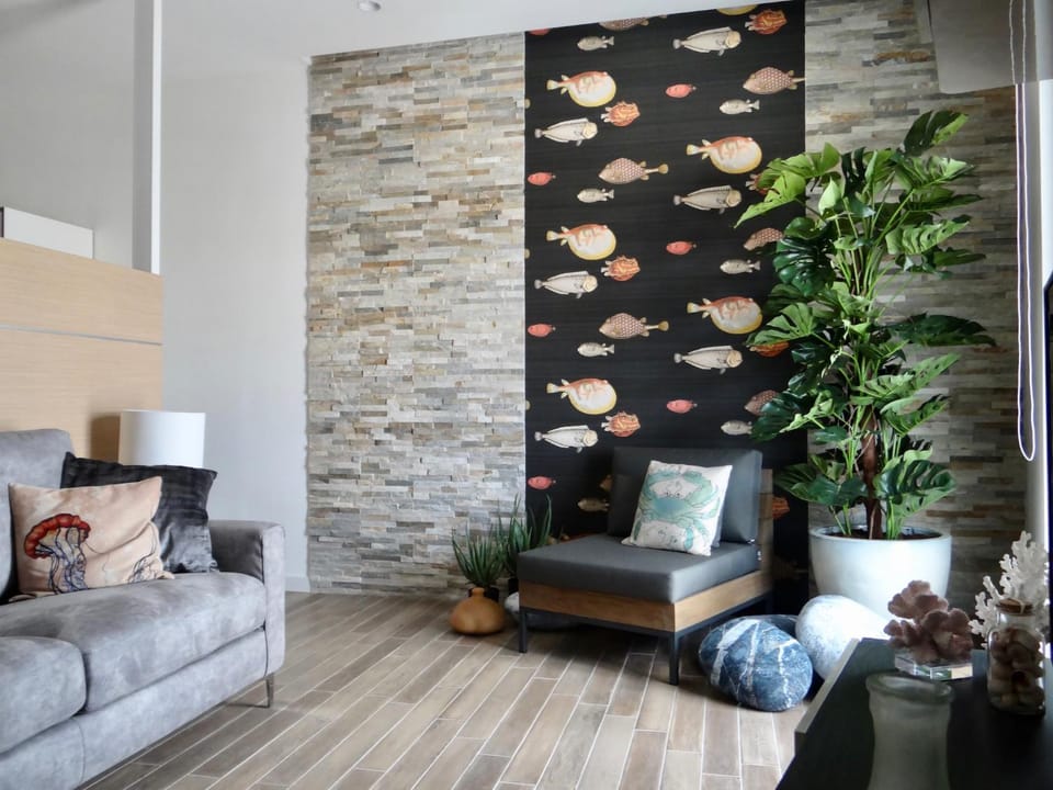 Living room, Seating area