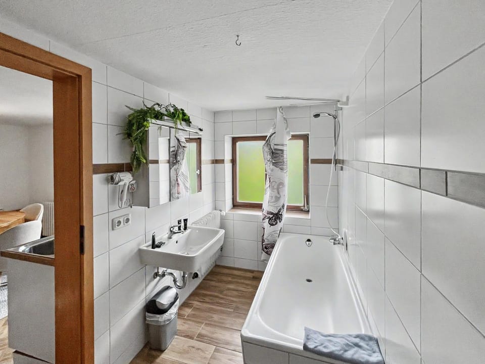 Bathroom, Bath