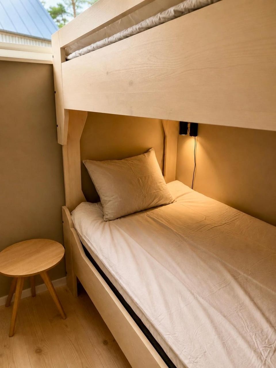 Bed, Bedroom, bunk bed